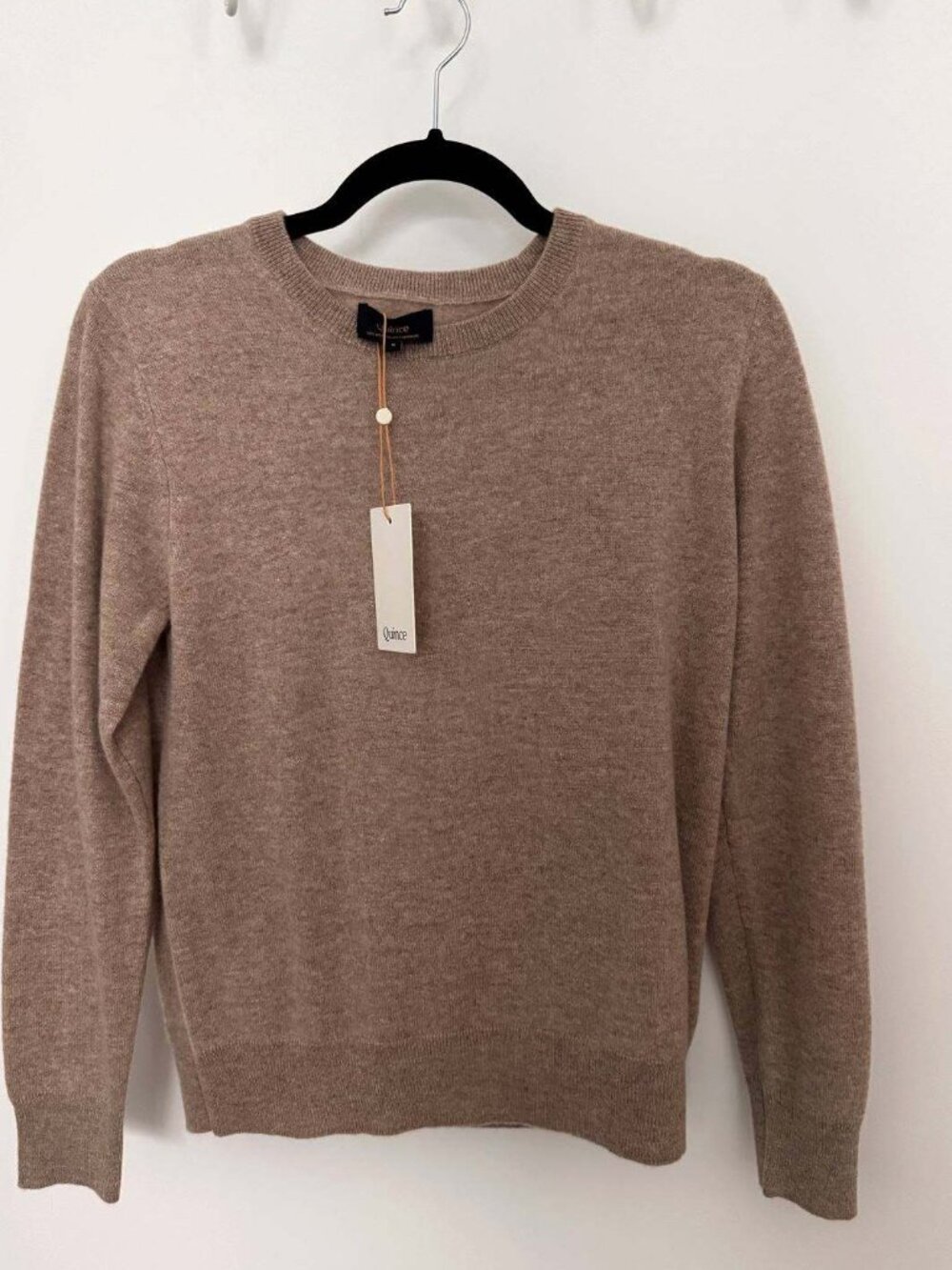 New with tags Quince Mongolian Cashmere Crewneck Sweater in Oatmeal, size Small.